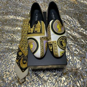 Versace Barocco print tie and loafers